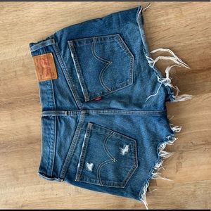 Levi’s 501 distressed shorts